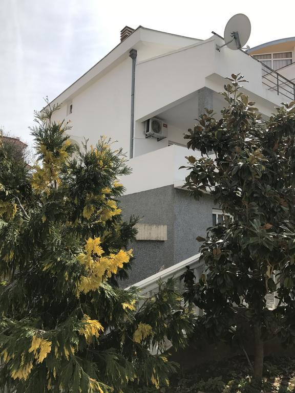 Villa Diana Utjeha Exteriör bild