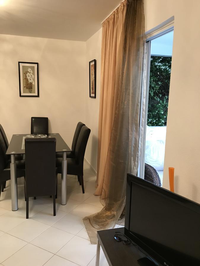 Villa Diana Utjeha Exteriör bild